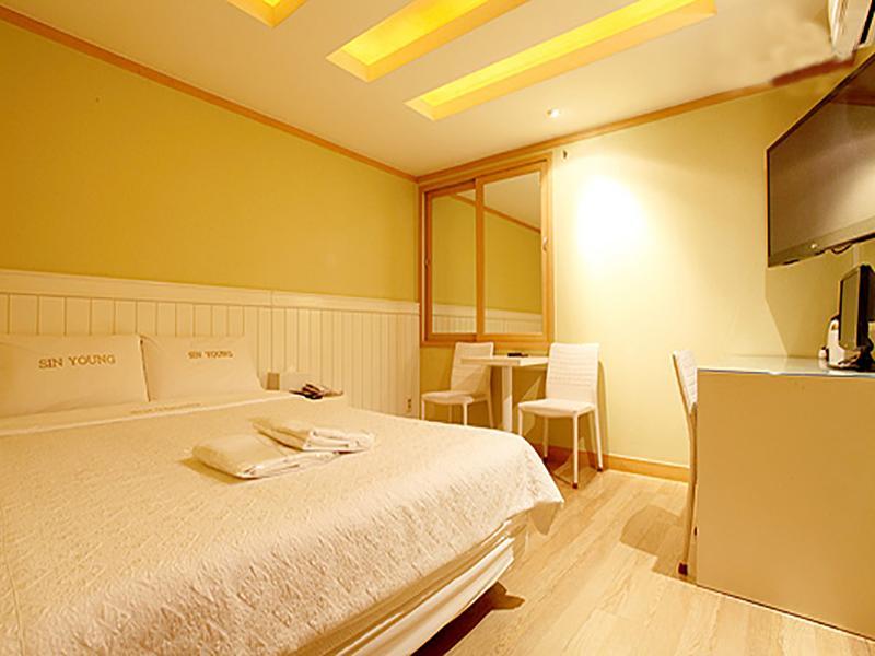 Sinyoung Motel 2* Seoul