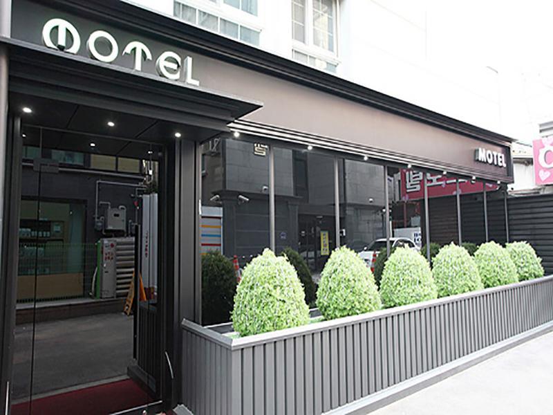 Sinyoung Motel 2*